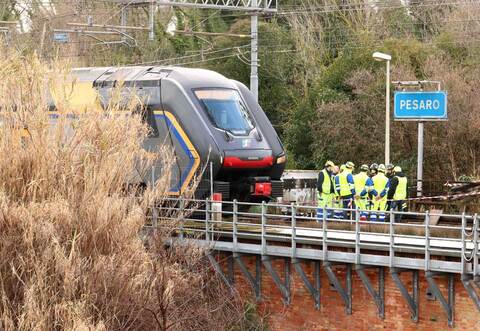 Italien - Brand bei Pesaro
