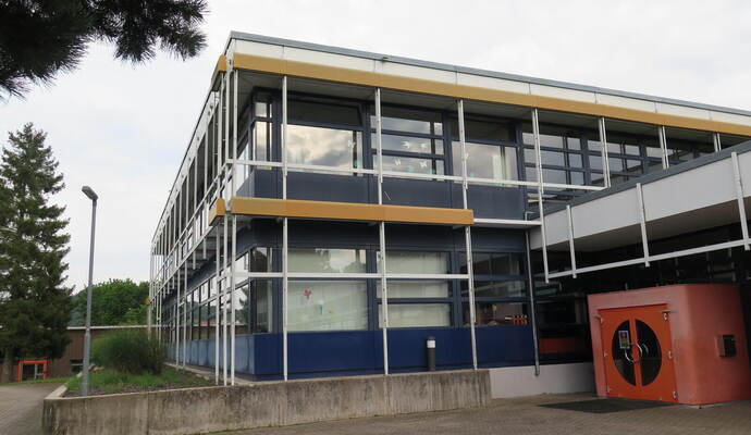 In der Feinabstimmung hat der Kelterner Gemeinderat nun bei den Regularien für die Kernzeitbetreuung nachgesteuert. Im Bild zu sehen ist die Johannes-Kepler-Grundschule am Standort Dietlingen.