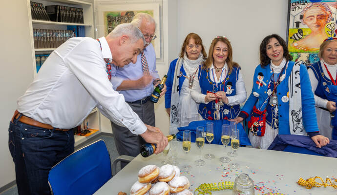 Altweiberfasching PZ Jung Rathaus
