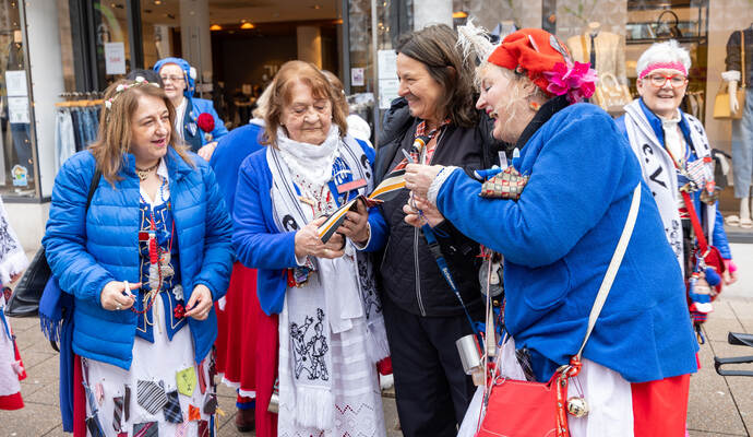 Altweiberfasching PZ Jung Rathaus