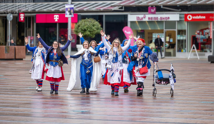 Altweiberfasching PZ Jung Rathaus