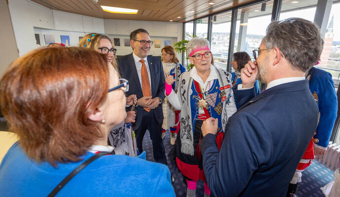 Altweiberfasching PZ Jung Rathaus