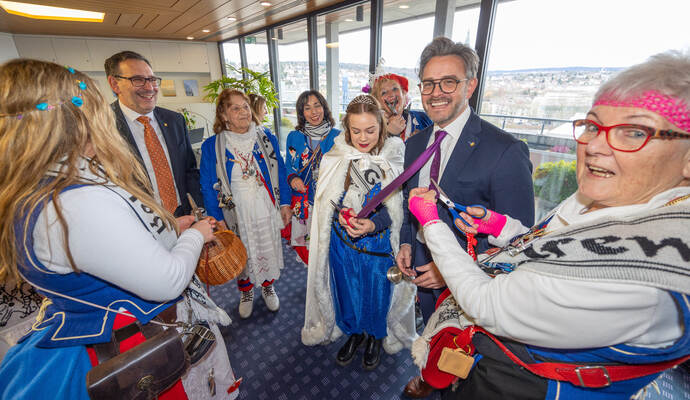 Altweiberfasching PZ Jung Rathaus
