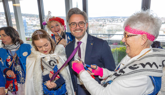 Altweiberfasching PZ Jung Rathaus