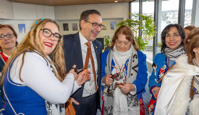 Altweiberfasching PZ Jung Rathaus