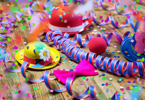 Los geht sie, die närrische Zeit: Mit einer ganzen Ladung Rathausstürmen in Pforzheim und dem Enzkreis.