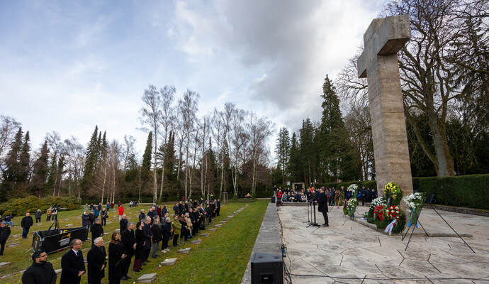 Gedenken Hauptfriedhof Bombenangriff