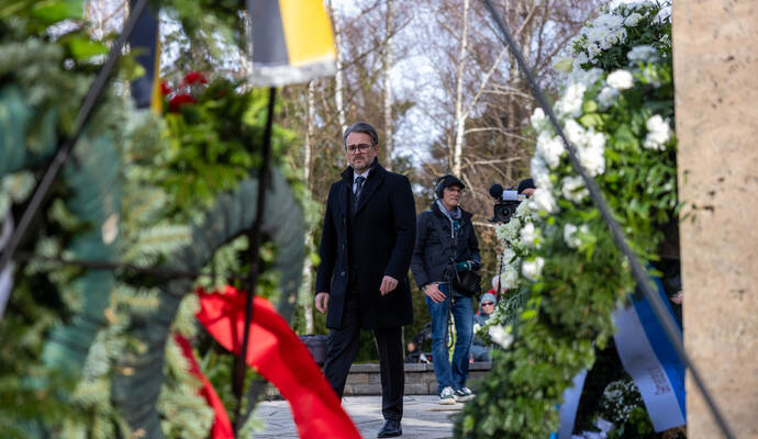 Gedenken Hauptfriedhof Bombenangriff
