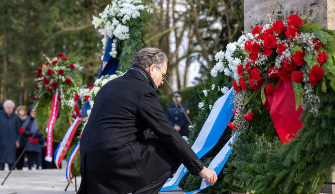 Gedenken Hauptfriedhof Bombenangriff