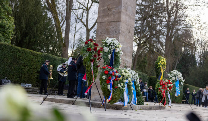 Gedenken Hauptfriedhof Bombenangriff