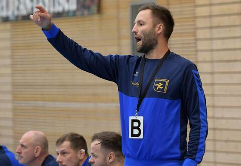 Ärgerlich: Blaub-Gelb-Trainer Tim Kalfass musste mit dem Remis zufrieden sein.