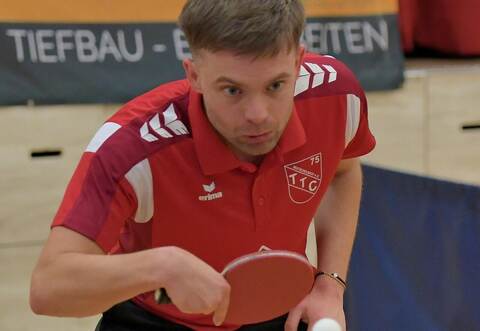 Mutschelbach mit Kenan Hrnic siegte verdient beim Tabellendrittletzten Freiburg.