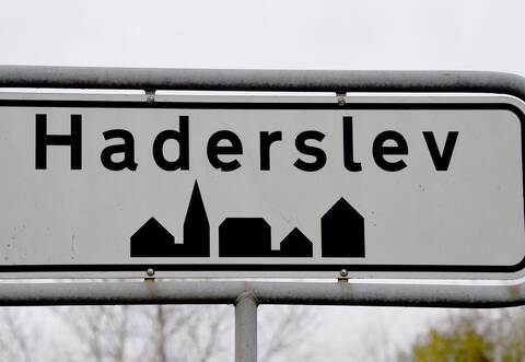 Dänemark - Ortsschild Haderslev
