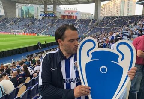 Der Pforzheimer Bruno Martins ist ein leidenschaftlicher Fan des FC Porto, der 1987 und 2004 den Champions-League-Pokal gewonnen hat.