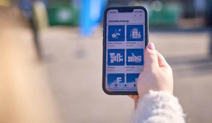 Per App können die Nutzer ihre Materialien zur Abgabe anmelden.