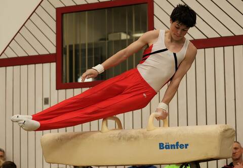 Er gab am Pauschenpferd eine gute Figur ab: Fabian Giebelhäuser von der WKG Wilferdingen/Nöttingen.