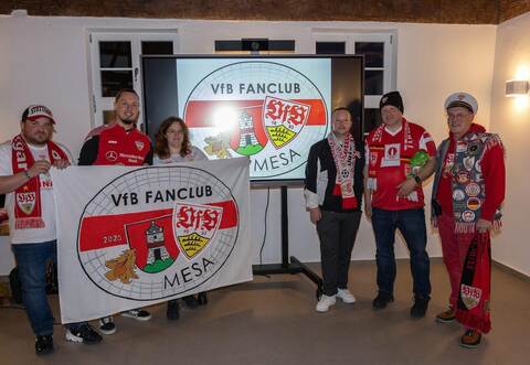 Feiern mit dem VfB-Fanclub Mesa bald ersten Geburtstag: Christian Bauer (von links), Joel Baumgärtner, Claudia Schäuffele, Marcel Spazierer, Dirk Winkler und Volker Knapp.
