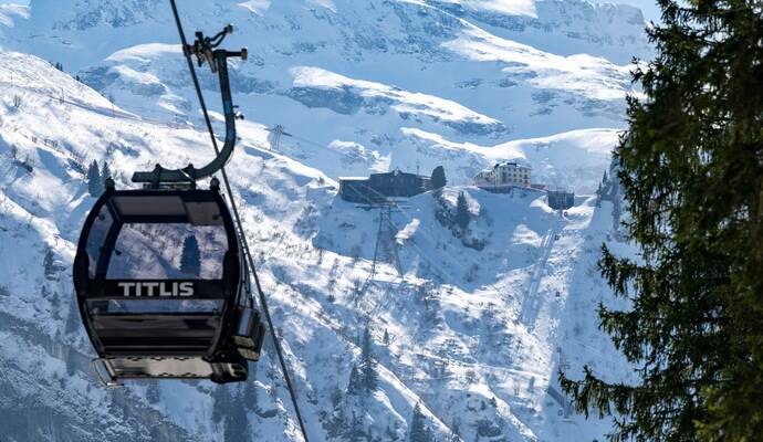 Gondel in Schweizer Skigebiet abgestürzt