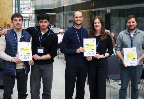 Sie konnten die Jury überzeugen (von links): Pavel Mustafa und Luis Gergert aus Mühlacker (Platz zwei), Elisabeth und JakobTillery (Platz eins) aus Horb sowie Ben Köhler (Platz drei) aus Pforzheim. Elisabeth und Jakob Tillery (1.) aus Horb.
