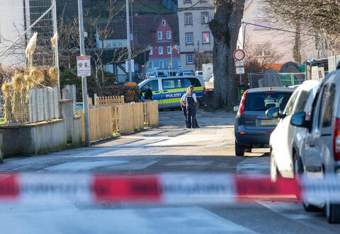 In der Neuenbürger Turnstraße ist der 41-jährige Hausmeister am 25. Februar tot in einem Auto aufgefunden worden.