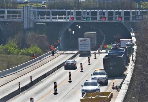 Engelbergtunnel Richtung Karlsruhe einspurig befahrbar
