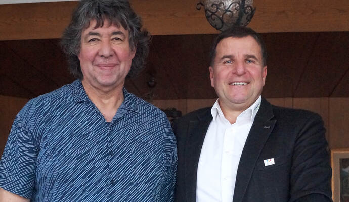 Zeigen sich optimistisch: Eric Schach (links) und der Obermeister der Maler- und Lackiererinnung Pforzheim-Enzkreis, Heiko Seiter.