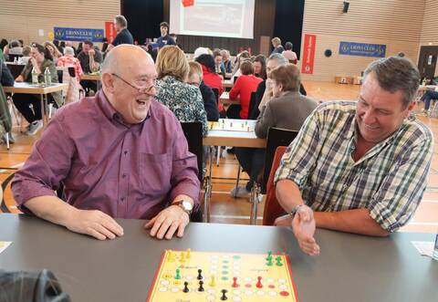 Der Spaß und die Freude an einem Spiel, über Generationen hinweg stand bei der Mensch ärgere dich nicht – Benefizveranstaltung vom Förderverein des Lions Club Wimsheim im Mittelpunkt.