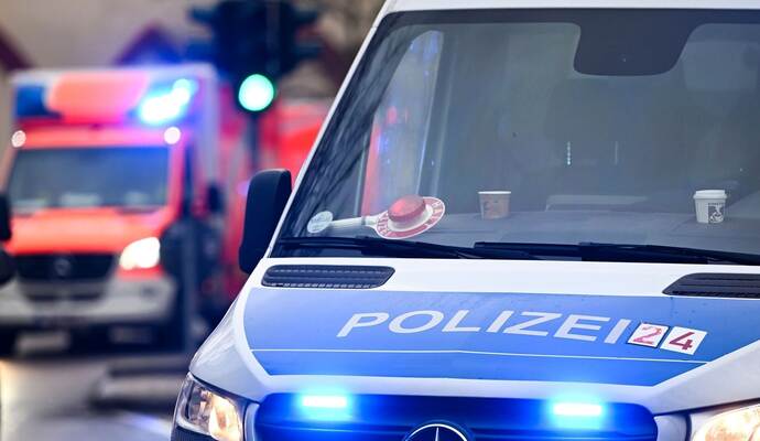 Illustration - Polizei und Krankenwagen