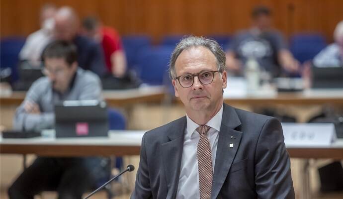 Martin Erhardt (CDU) hatte sich bei der Abstimmung auch gemeldet, obwohl er das nicht hätte dürfen.