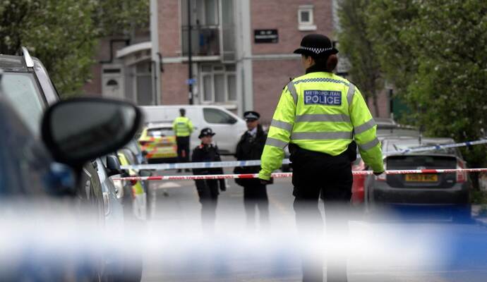 Junge stirbt nach Schießerei in Woolwich