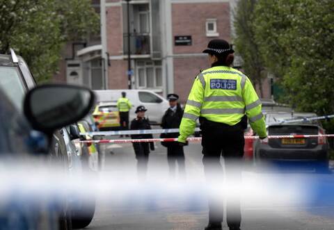 Junge stirbt nach Schießerei in Woolwich