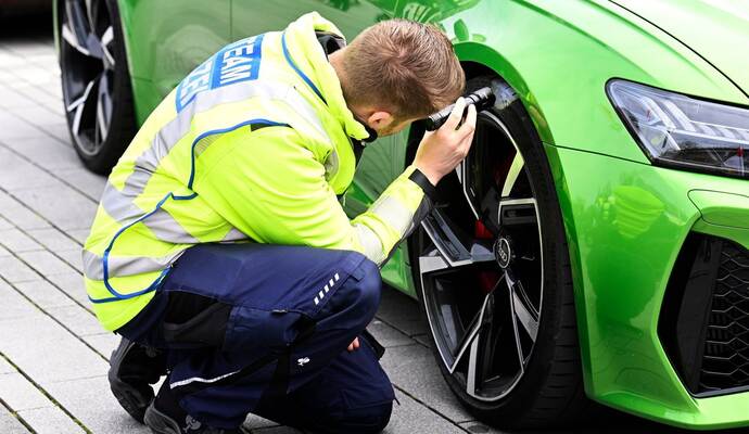 Car-Freitag in Düsseldorf