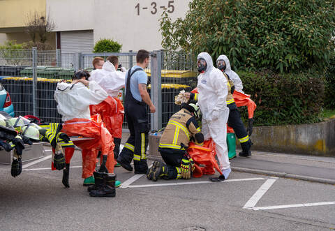 Polonium bei der Ostereiersuche? Atomarer Stoff: Großer Feuerwehreinsatz in Vaihingen / Enz