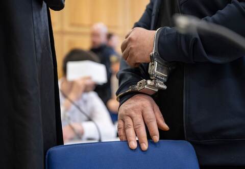 Auftakt im Prozess um Führerscheinbetrug