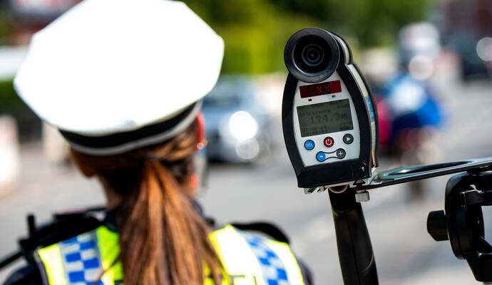 Geschwindigkeitskontrolle