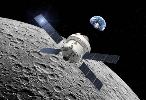 Das zylindrische Europäische Servicemodul (ESM) ist das Kraftwerk des OrionRaumschiffs und versorgt die Kapsel mit Strom, Antrieb, Temperaturregelung sowie Luft und Wasser.