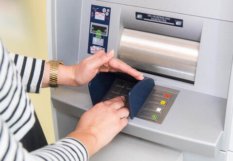 Auslaufmodell? So sicher ist das Geldabheben in Deutschland