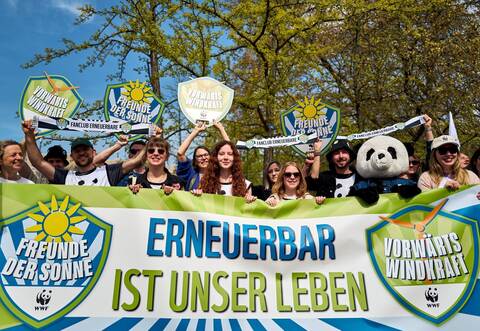 Demo für die Energiewende  und gegen «fossile Lobbypolitik»
