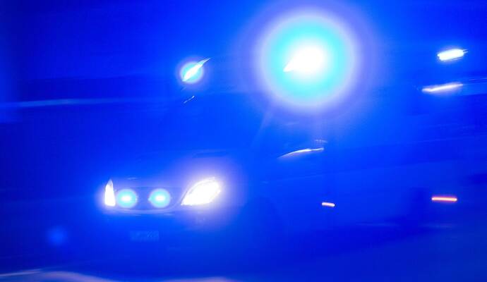 Rettungswagen mit Blaulicht