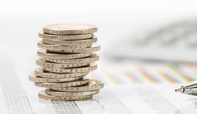 Die Steuereinnahmen einer Gemeinde sindvor allem durch die Gewerbesteuer starken Schwankungen unterworfen.