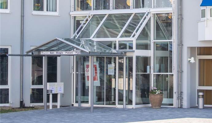 Das Alten- und Pflegeheim wurde zunächst von einem Trägerverein betrieben und dann von der Gemeinde.