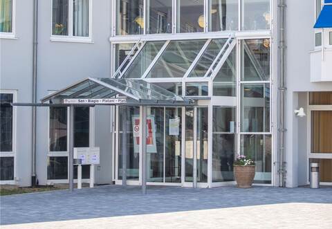 Das Alten- und Pflegeheim wurde zunächst von einem Trägerverein betrieben und dann von der Gemeinde.