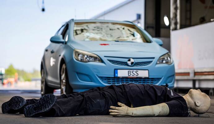 Björn Steiger Stiftung mit Crashtest