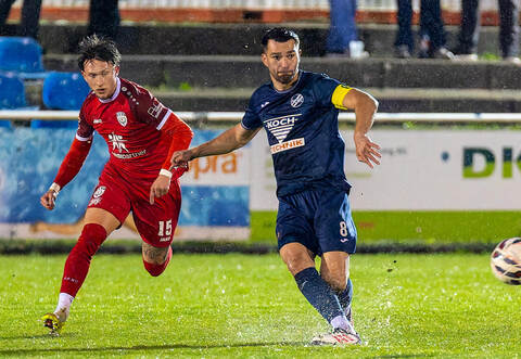Der CfR Pforzheim mit Kapitän Denis Gudzevic (rechts) trifft am Freitag auf Bietigheim-Bissingen.