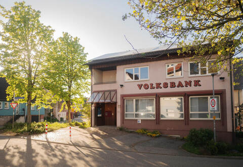 Die Zukunft des Volksbankhaus in Sternenfels muss neu diskutiert werden.