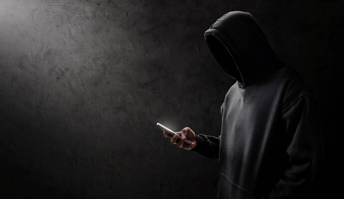 Auf die Drohung der Täterschaft verschickte der Mann über 3.000 Euro im Bitcoin.