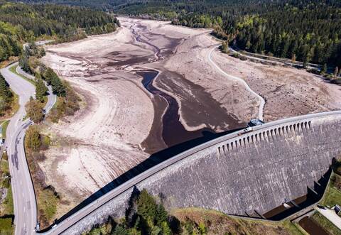 Entleerung der Schwarzenbachtalsperre