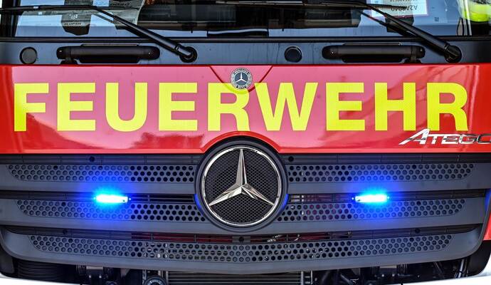Feuerwehrfahrzeug - Symbolbild