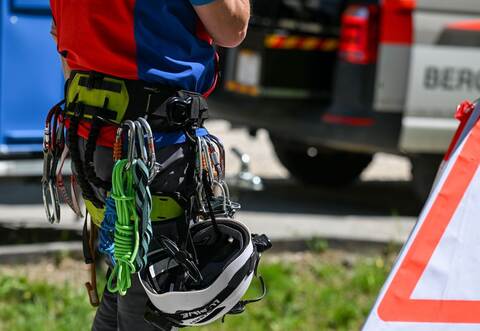 Rettungseinsatz in Falkensteiner Höhle