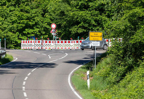 Neuenbürg Sperrung Alte Pforzheimer Straße